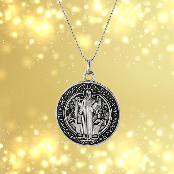 St. Benedict Medal with Gold Trim – Triumph of Love